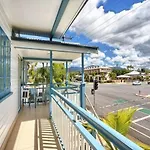 Cairns Sunshine Lodge