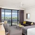 Rydges Esplanade Resort Cairns