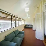 6 Bedroom + 2 Bath Apartment // Cairns Central