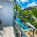 Cairns City Oasis King Bed Studio; Pool & Bbq