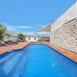 \'Aqua Vista\' Chic Seaside Vibes With Rooftop Pool