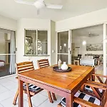 116 Cairns One