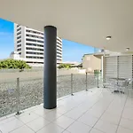 Modern Rooftop Pool Retreat In Centre Of Town