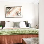Twn Cairns Central Condo 1101 And 1102
