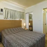 City Plaza Apartments