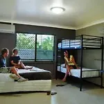 Cairns Work And Play Backpackers