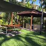Cairns Golf Course Apartment