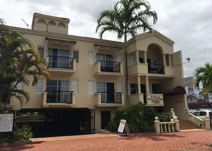 Villa Vaucluse Apartments