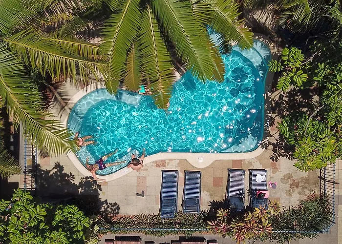 Yha Cairns Central