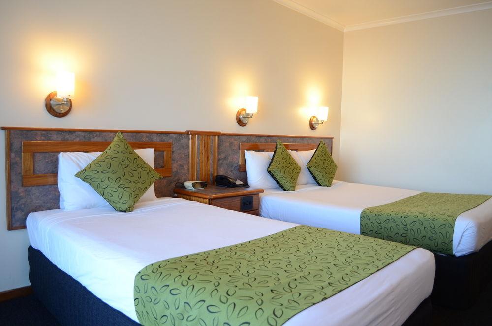 Acacia Court Cairns