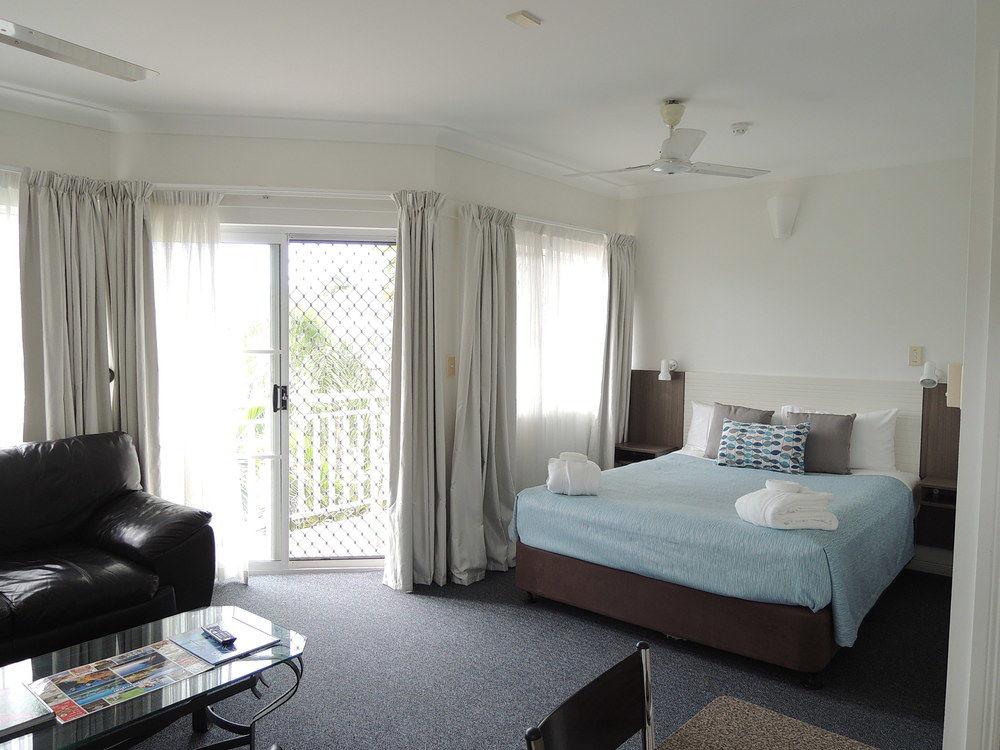 Reef Palms 3*