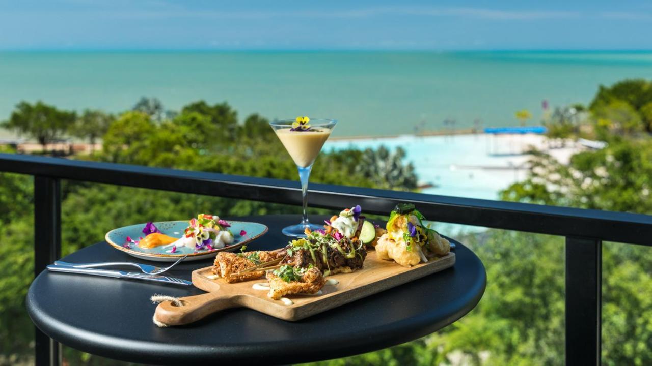 Hotel Oaks Cairns
