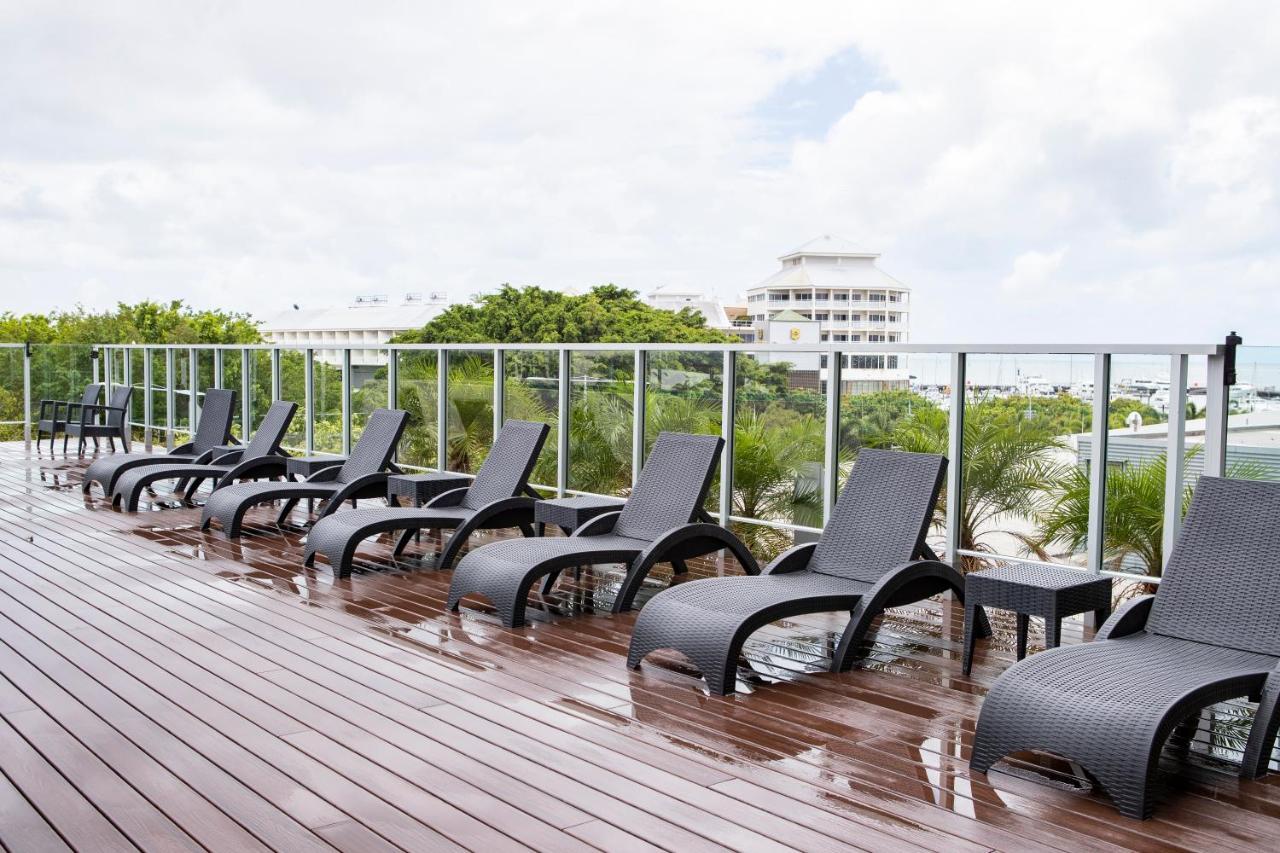 Waterfront Luxury At Harbourlights Apartment *
