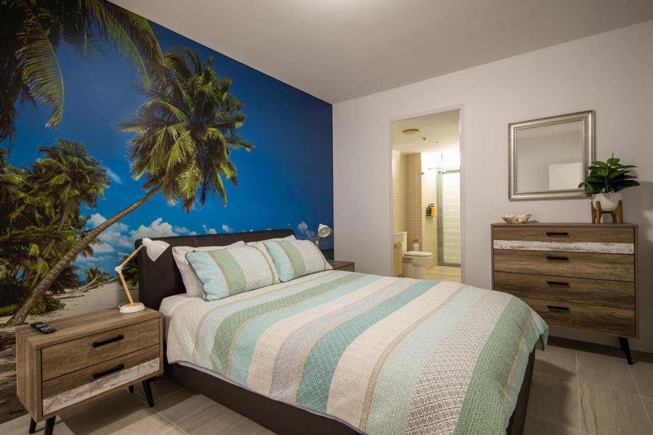 Waterfront Luxury At Harbourlights Cairns