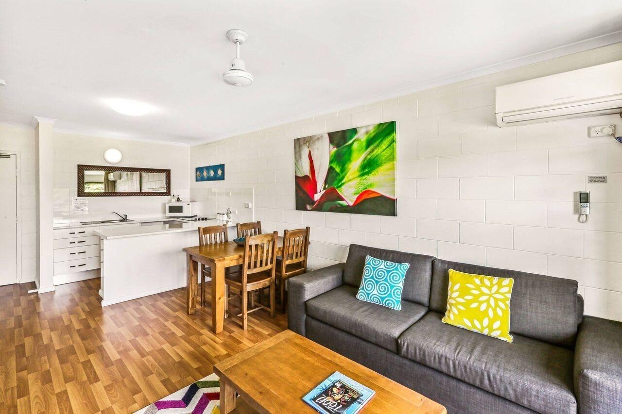 Cascade Gardens Aparthotel 4*