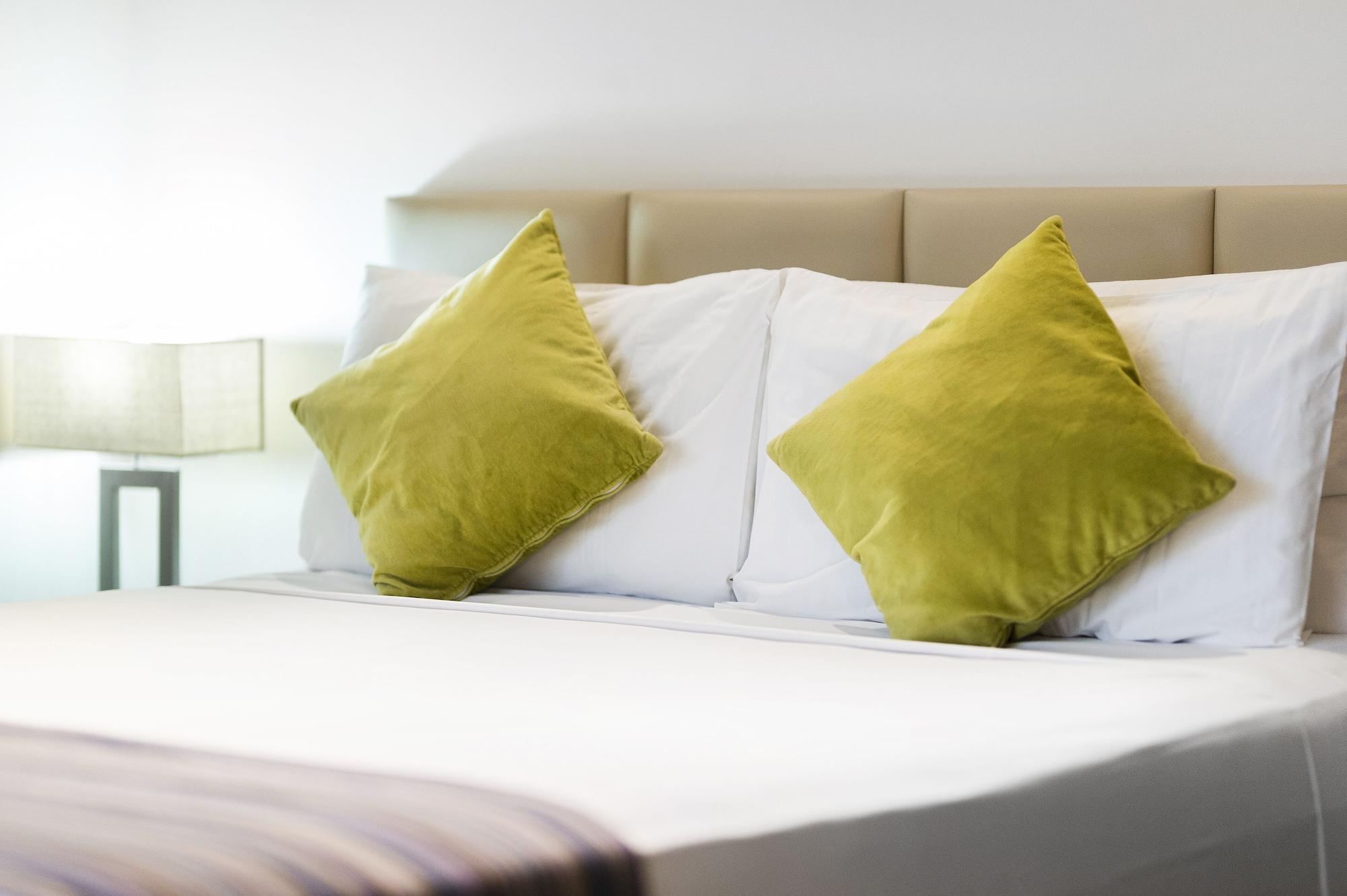 Rydges Esplanade Cairns