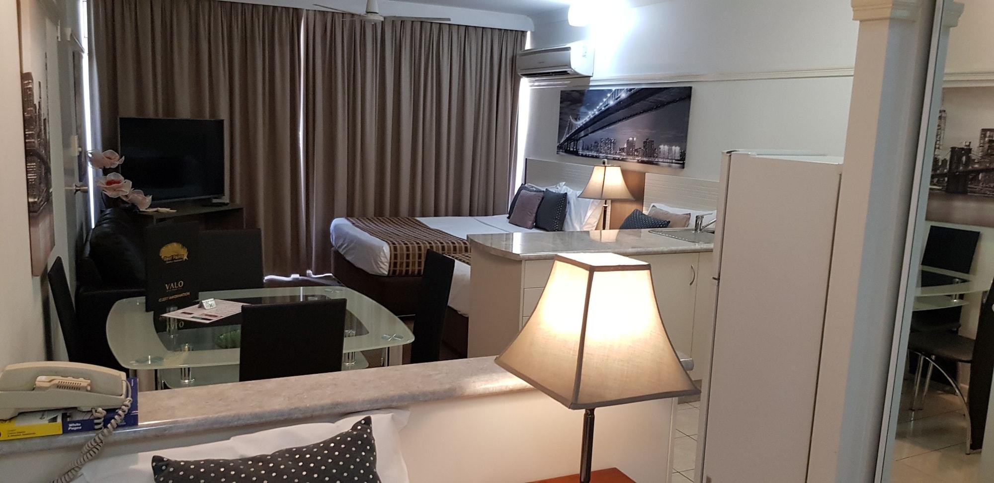 Reef Palms Motel 3*