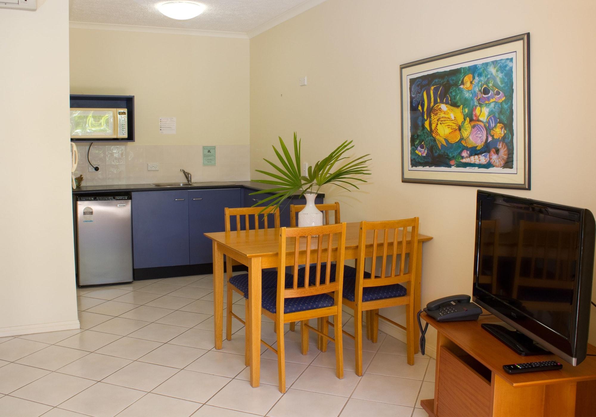 North Cove Waterfront 4* Cairns
