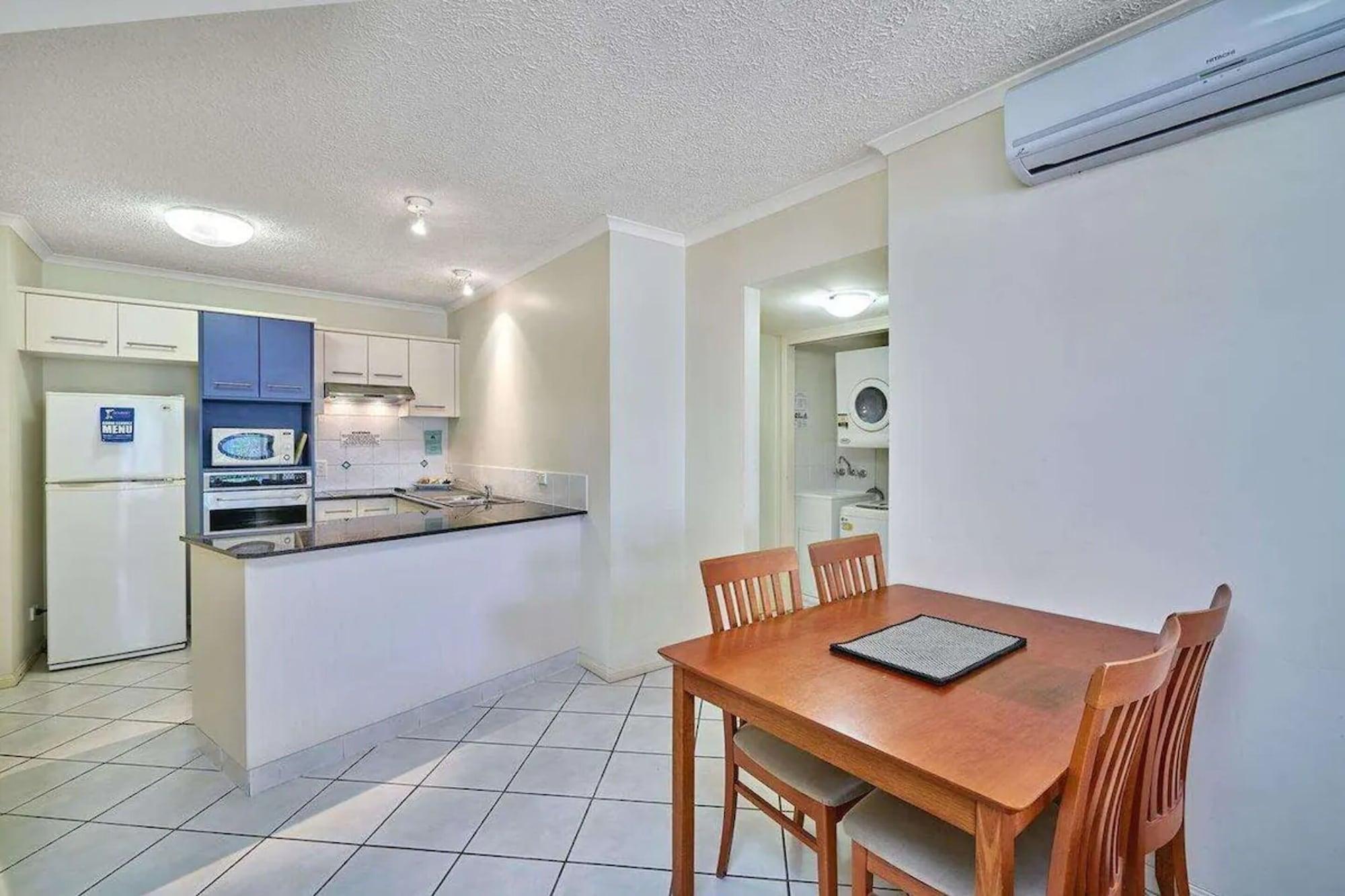North Cove Waterfront 4* Cairns