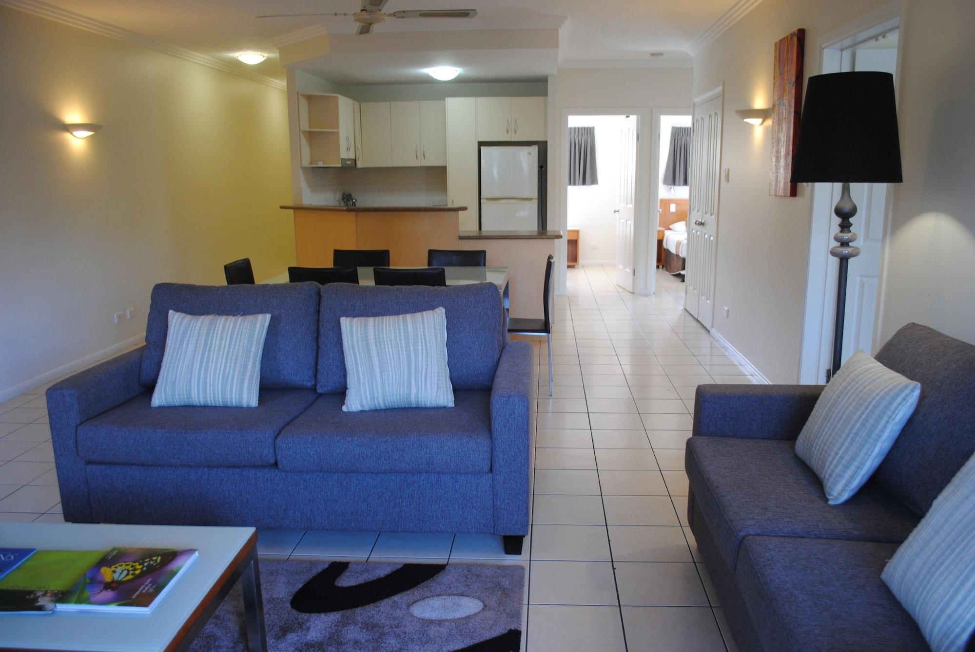 Bay Village Tropical Retreat & Cairns