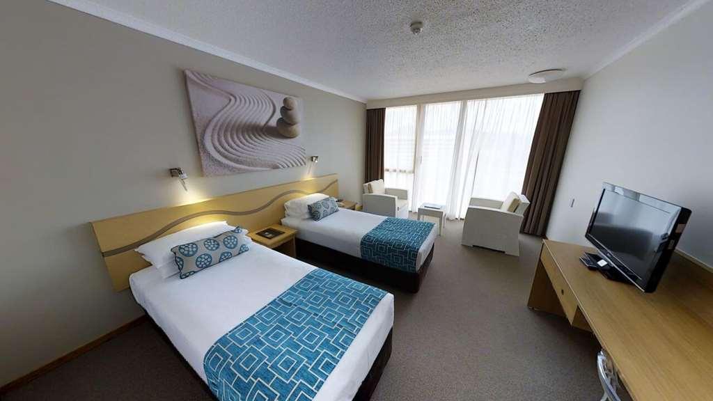 Pacific Hotel