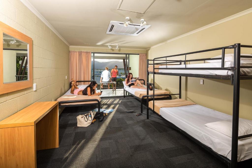 Hostel Gilligan's &