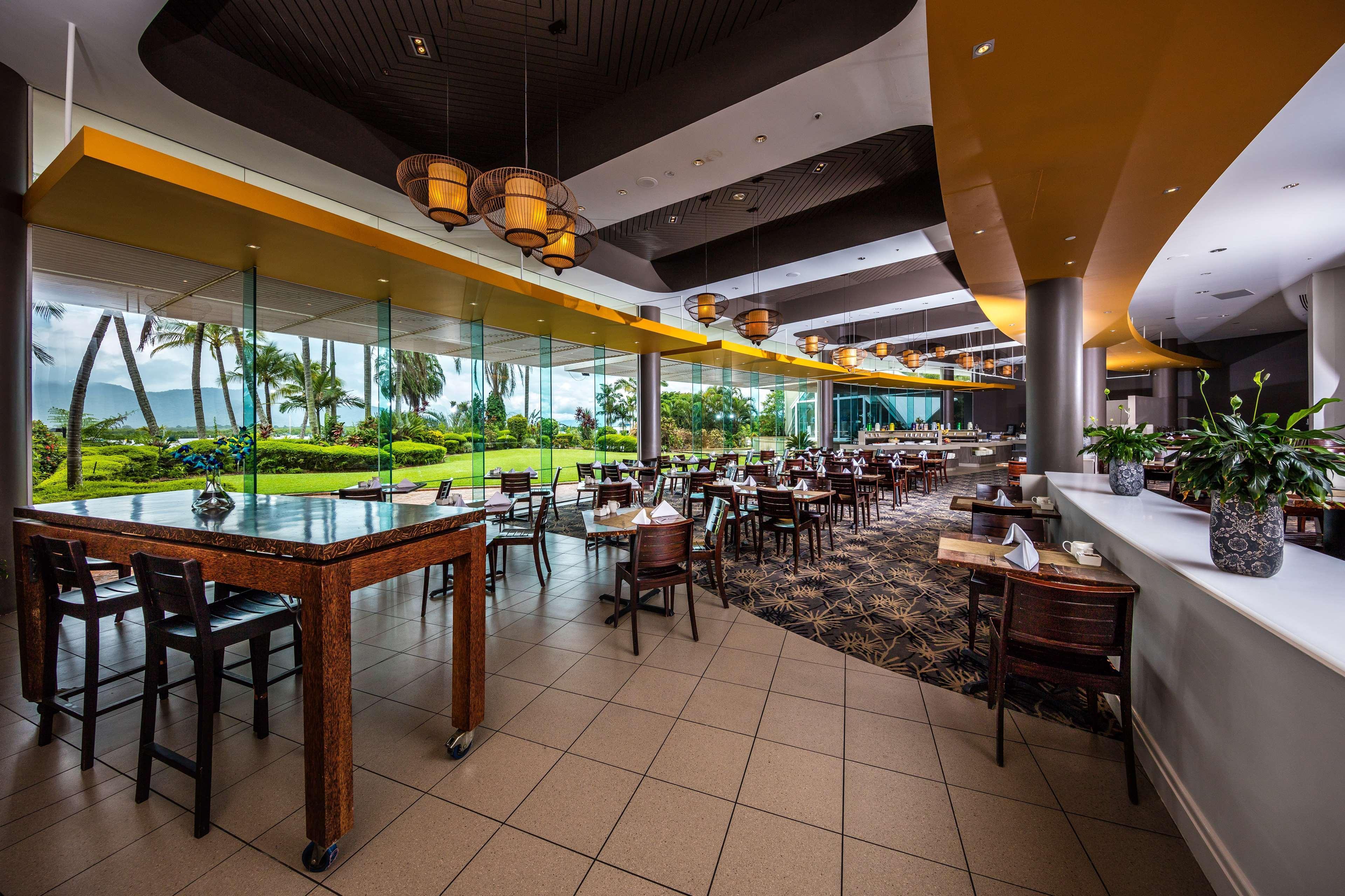 Hilton 5* Cairns