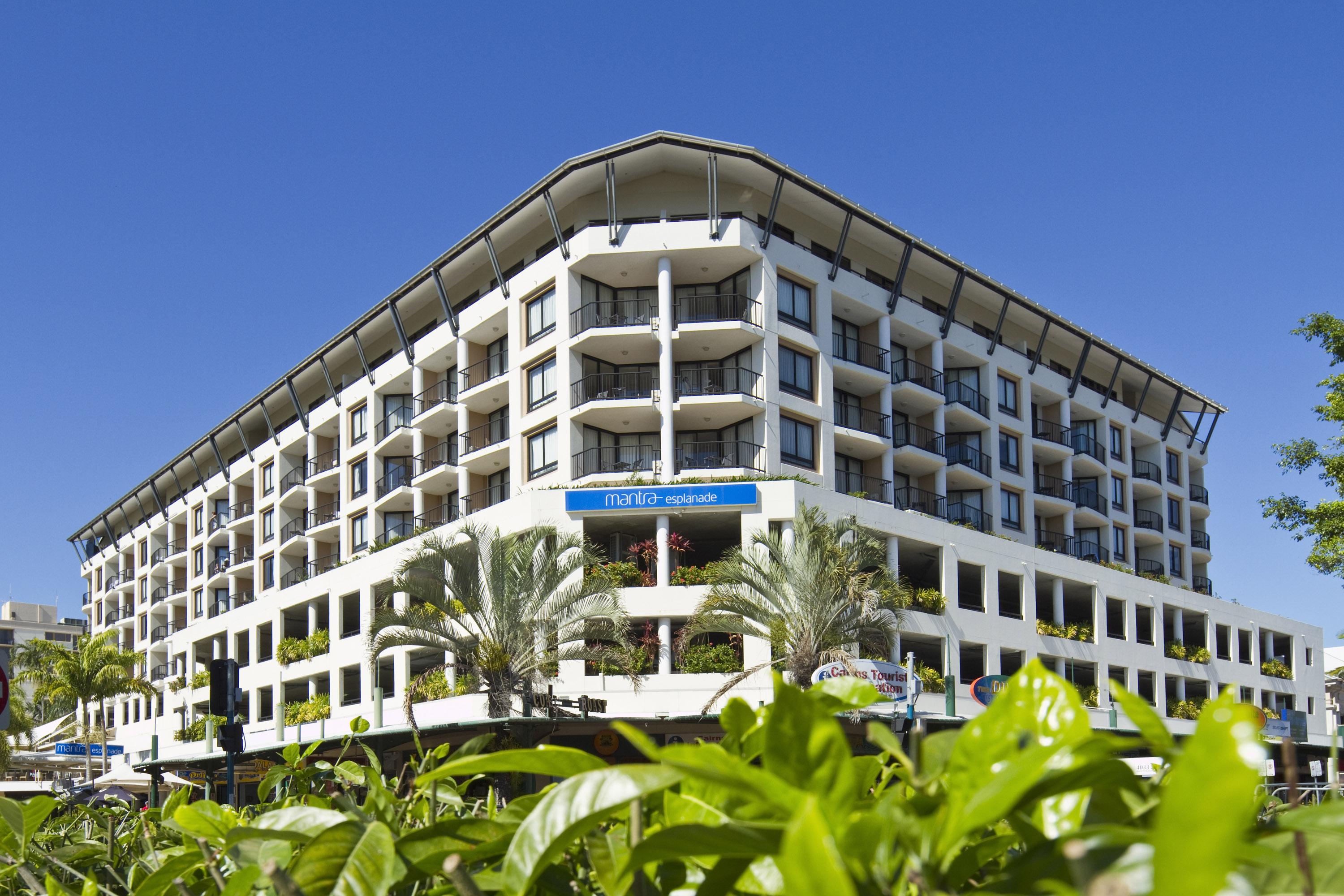 Mantra Esplanade Khách sạn