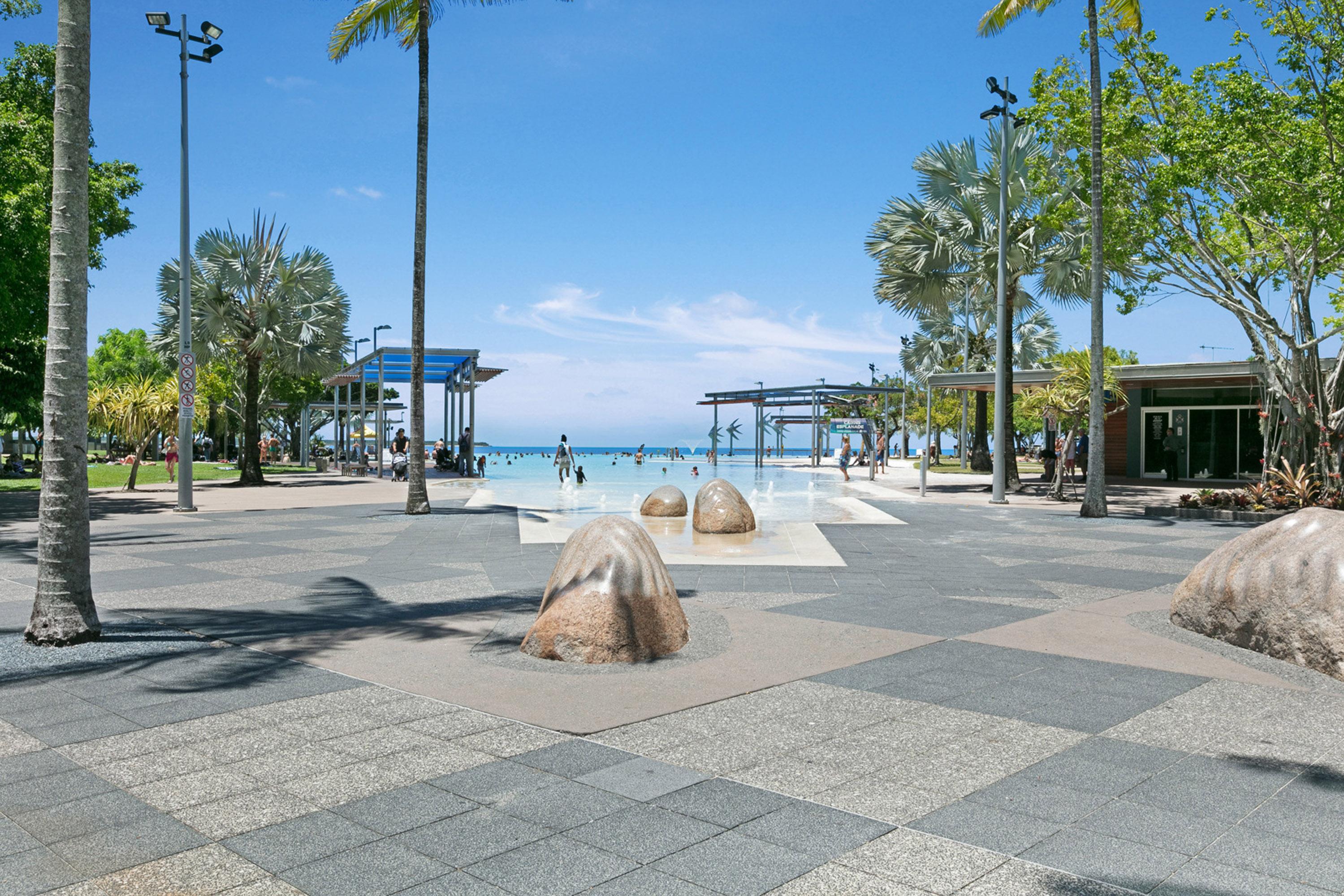 Mantra Esplanade Cairns