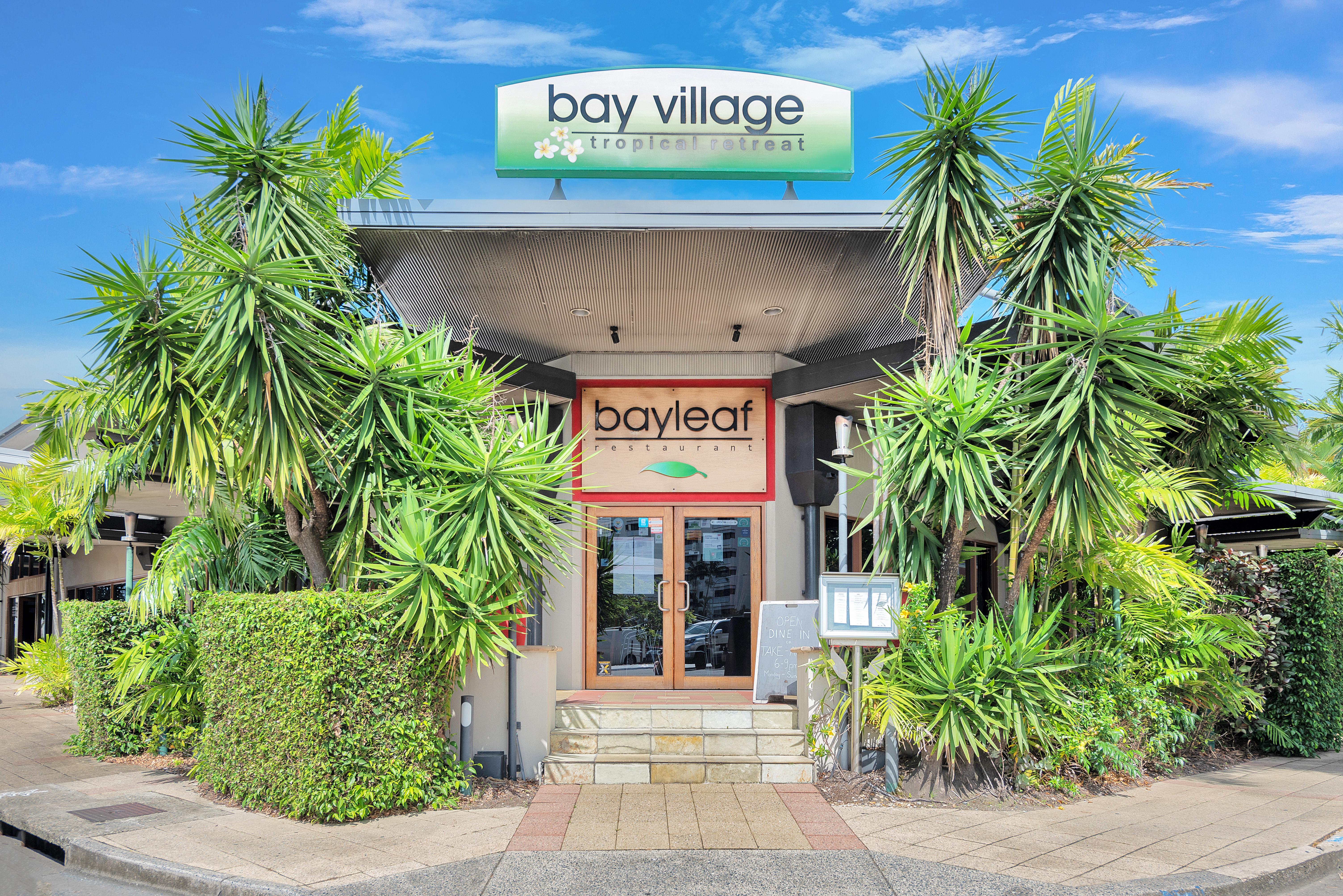 Bay Village Tropical Retreat & Cairns