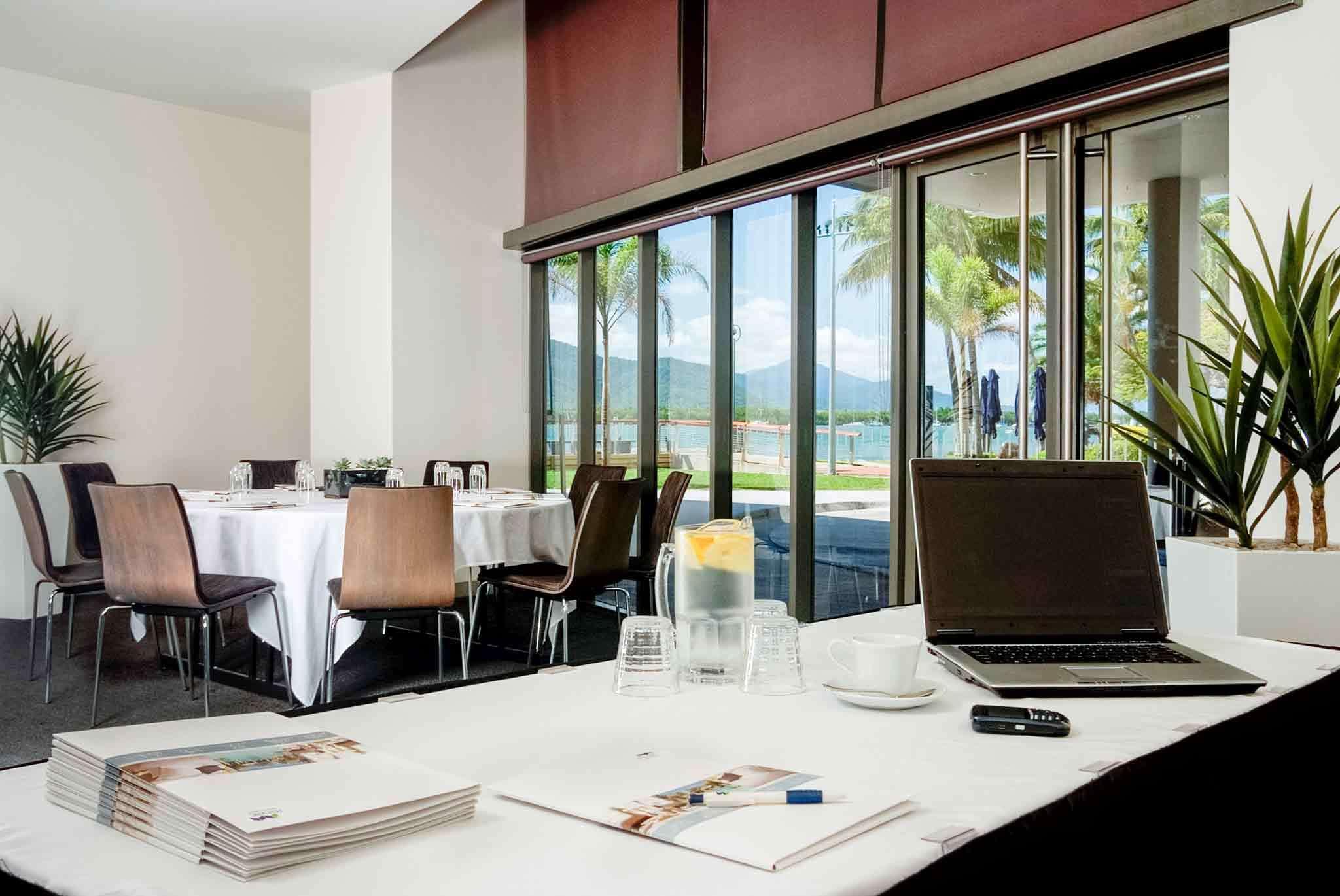 Aparthotel The Sebel Harbour Lights Cairns