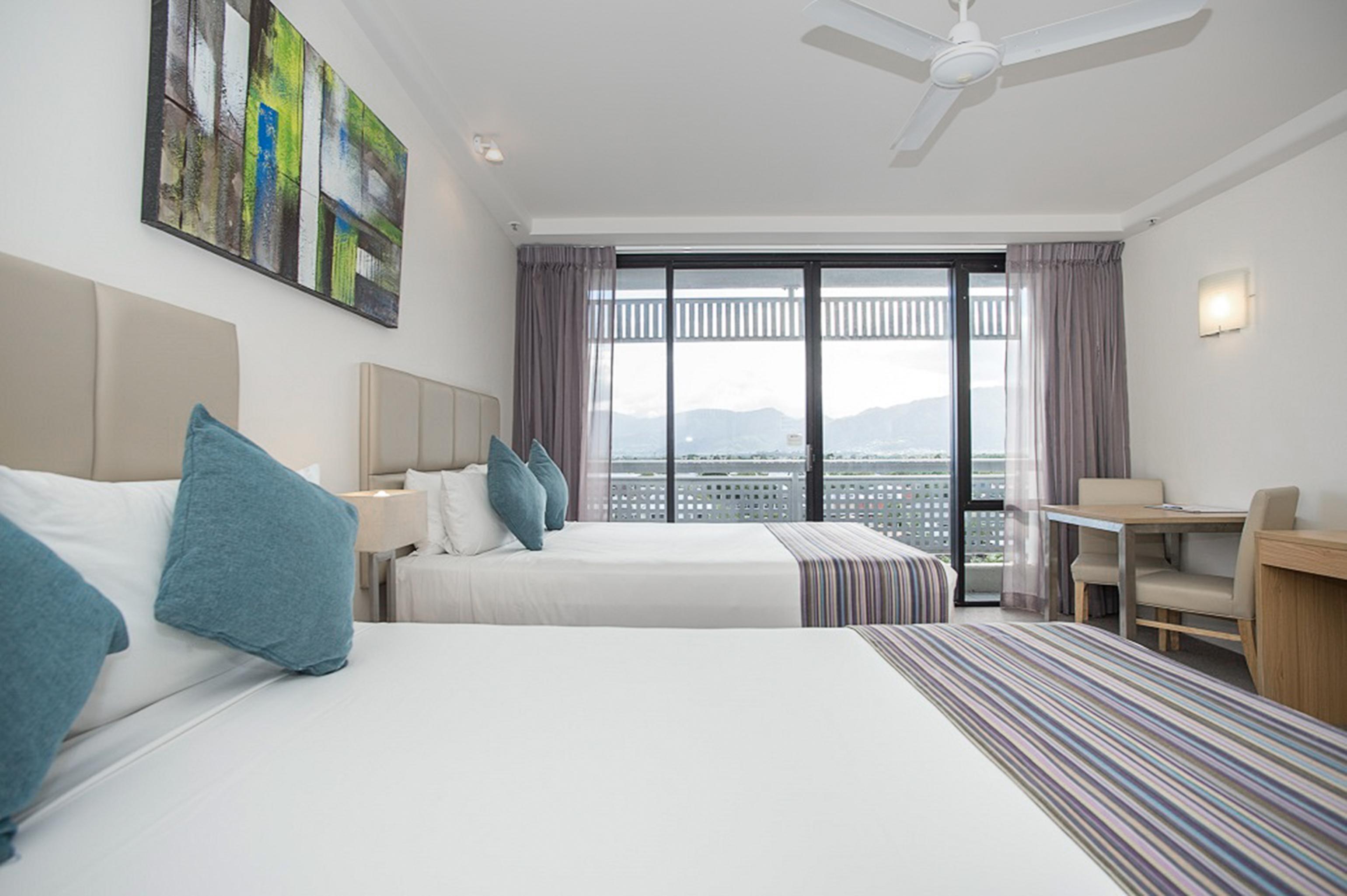 Rydges Esplanade