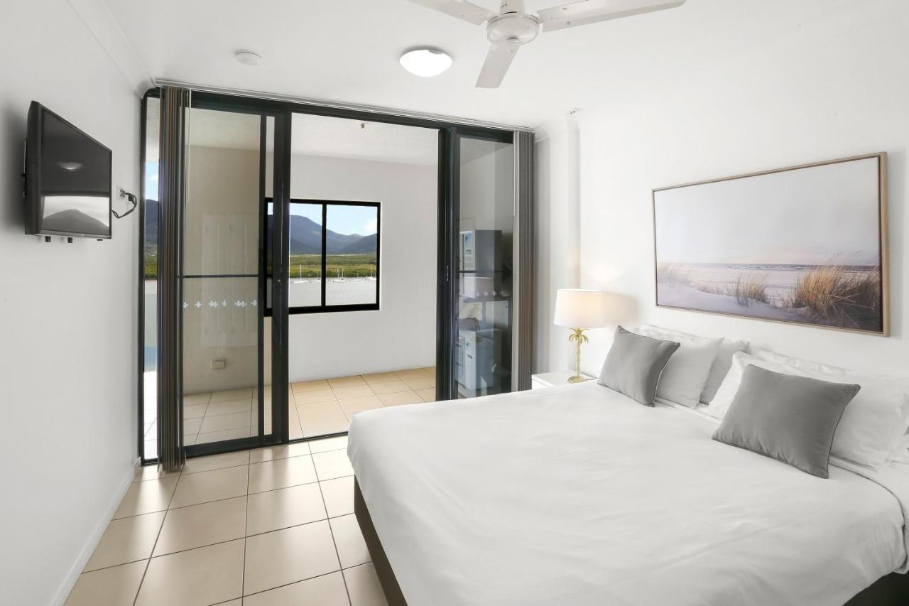Seascape Apartment