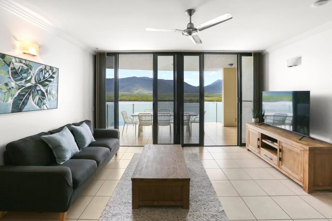 Seascape Apartment