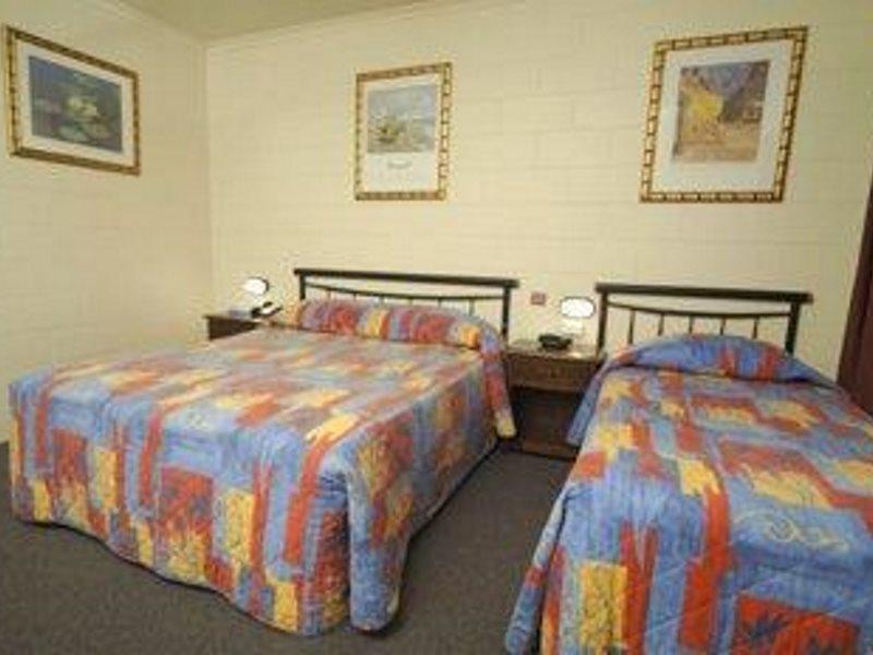 Motel South