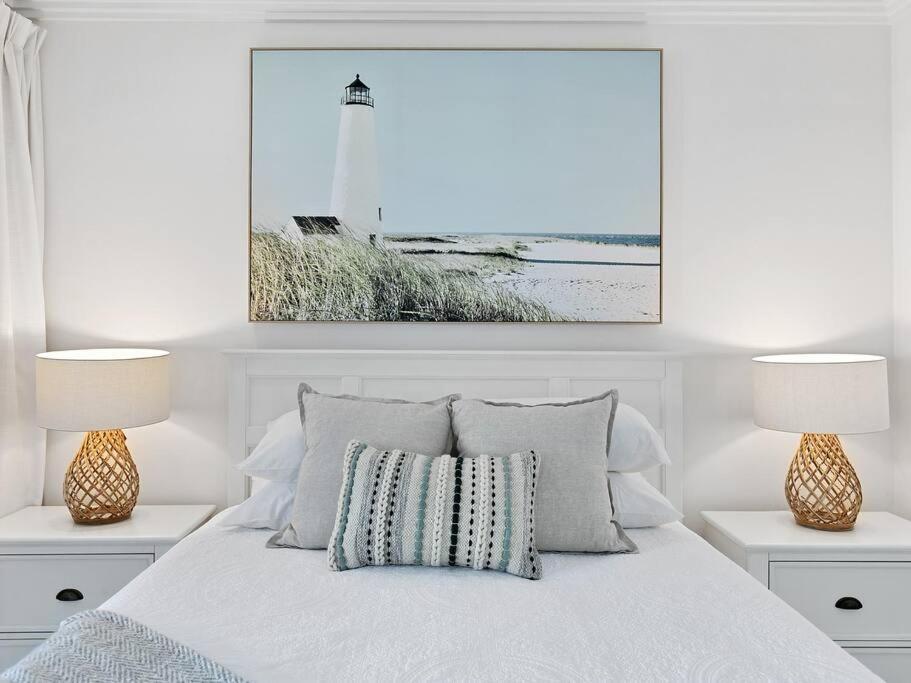 3 Bedroom Cbd Waterfront Luxury *