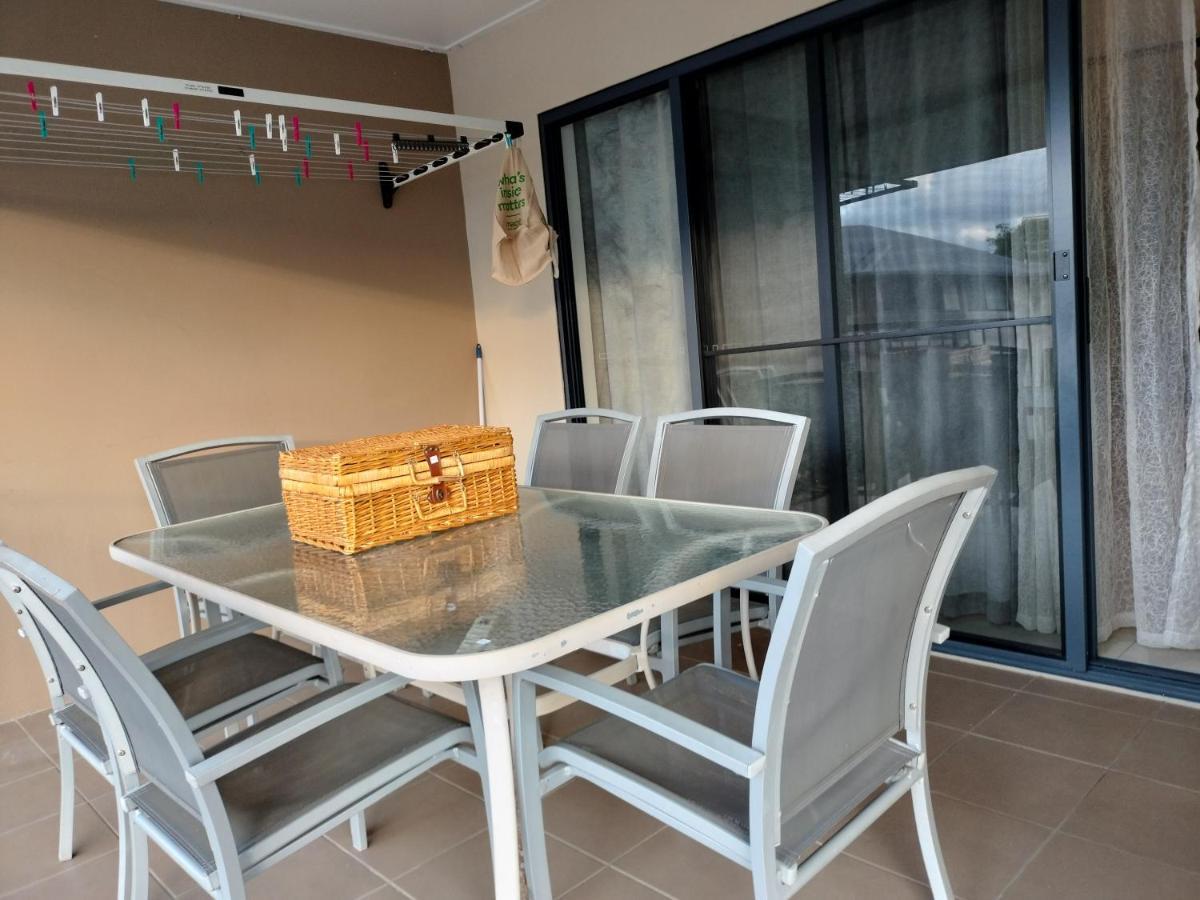 Apartment 3 Bedroom 2 Bath In Queensland *