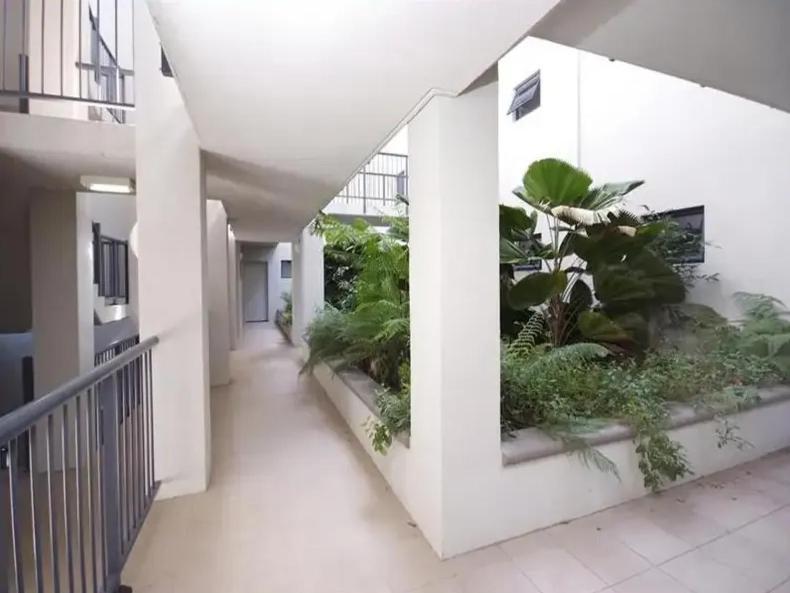 Apartment 3 Bedroom 2 Bath In Queensland *