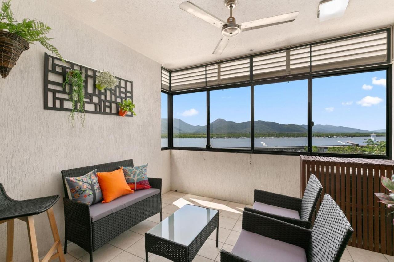 604 Chic With Water Views Apartment *