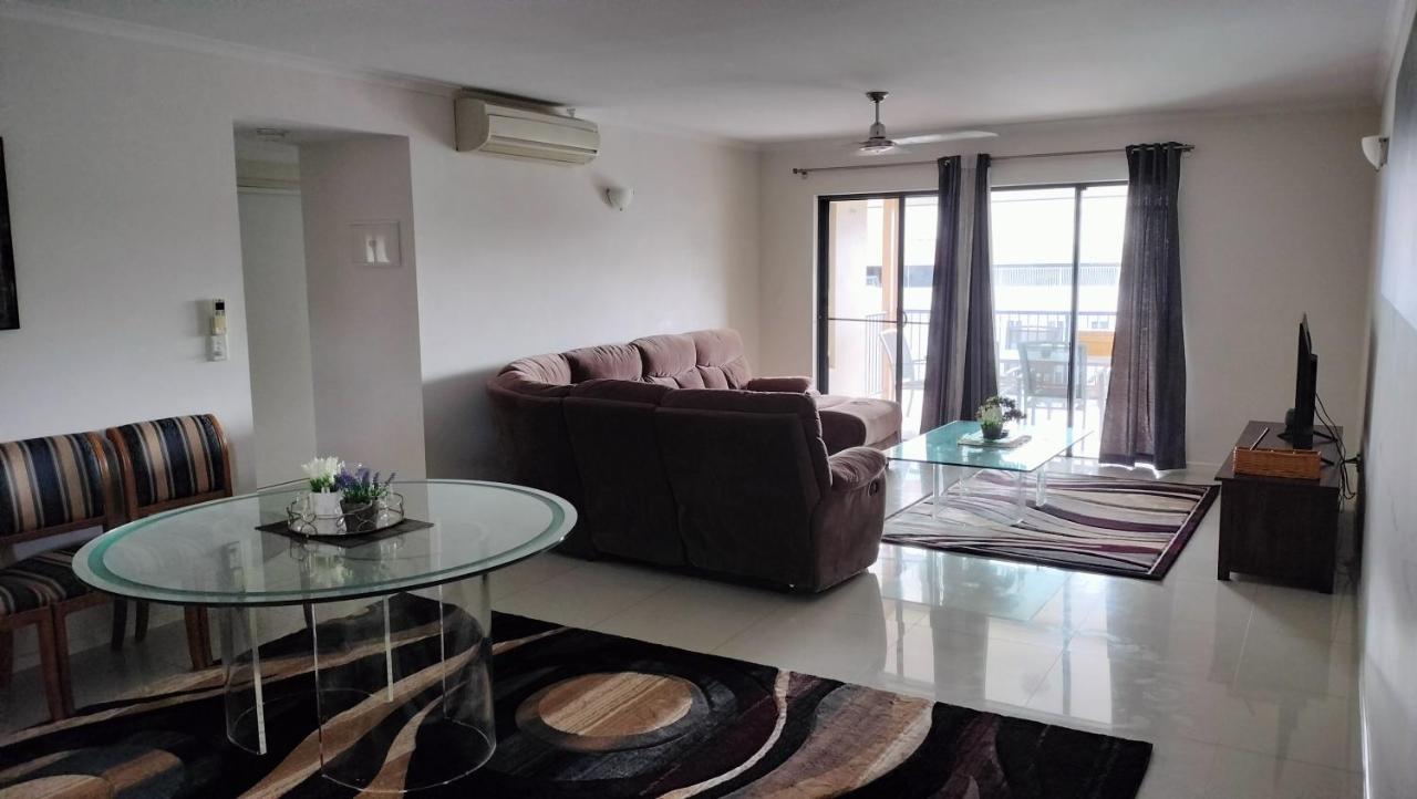 3 Bedroom 2 Bath In Queensland *