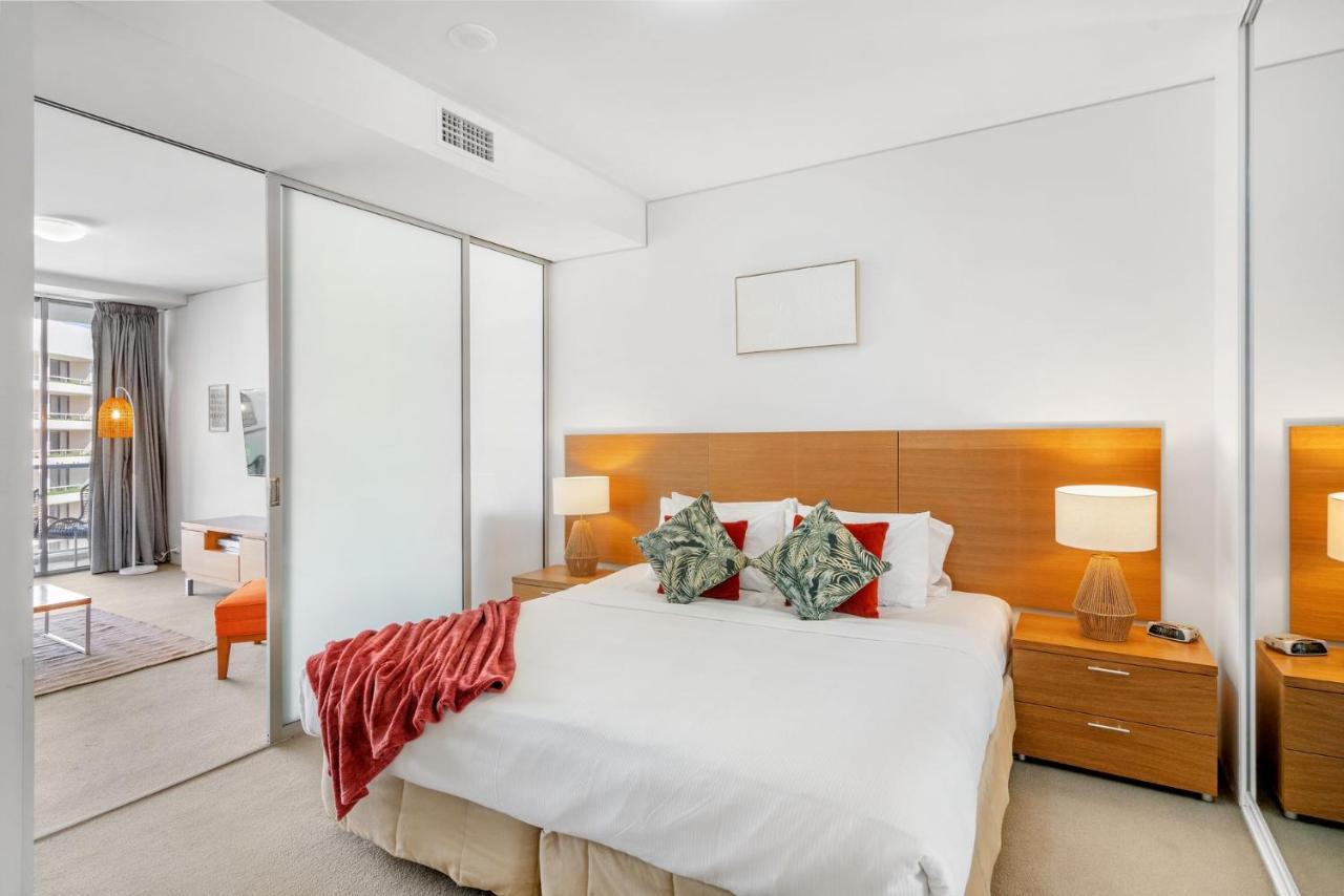 703 Harbour Lights With Water Views Apartment *