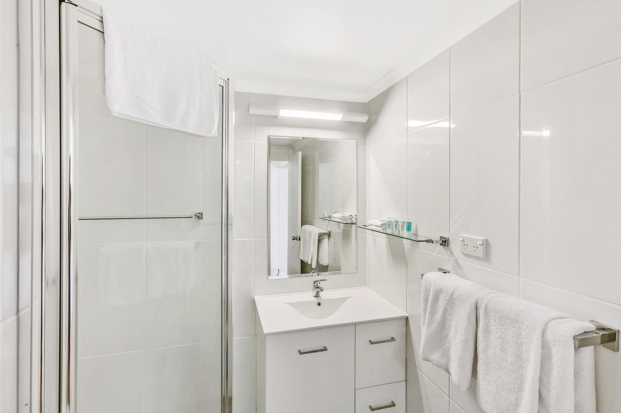 Cascade Gardens 4*