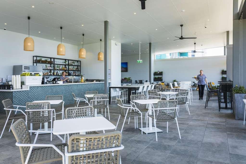 Hotel Oaks Cairns