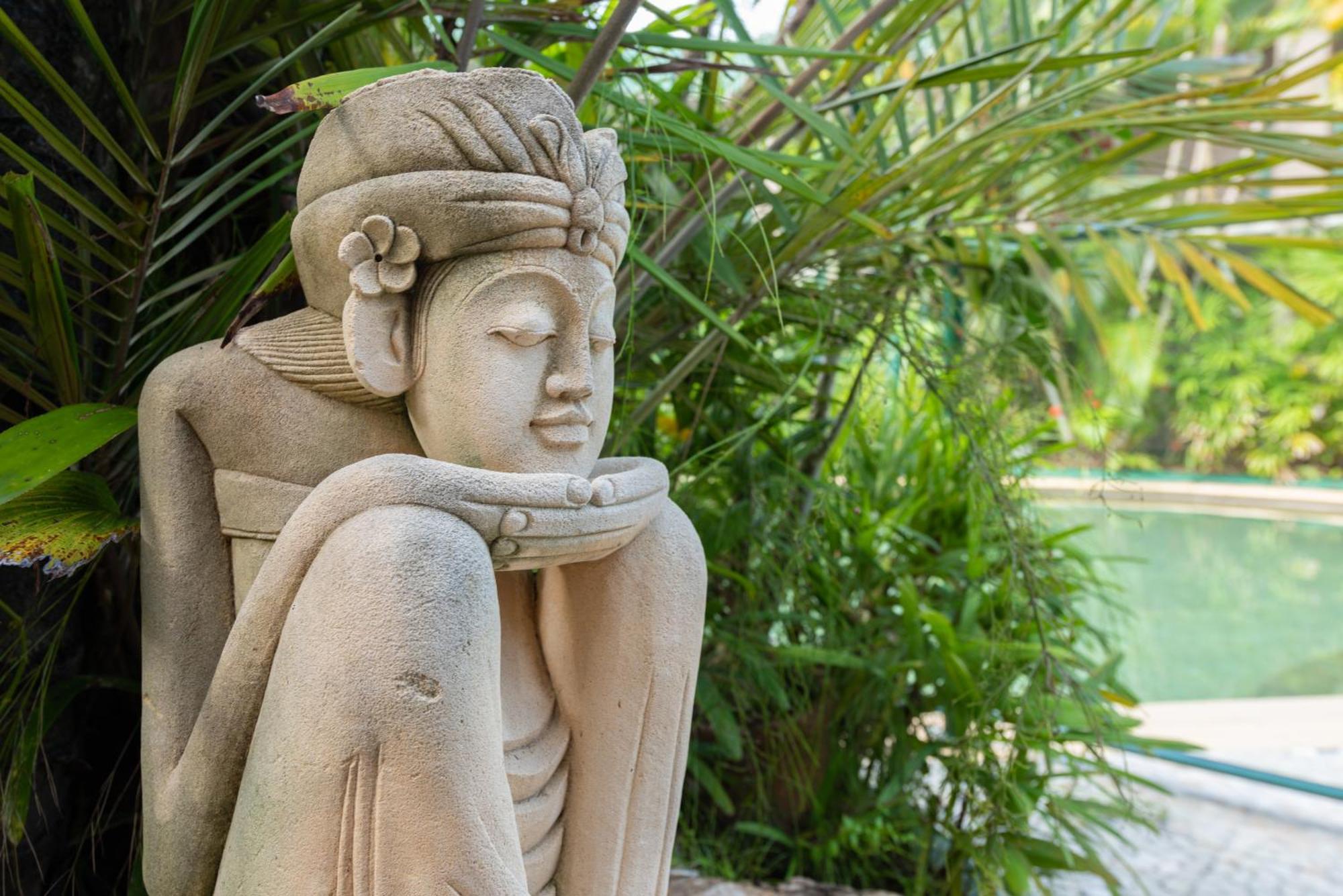 Bay Village Tropical Retreat & Aparthotel 3*