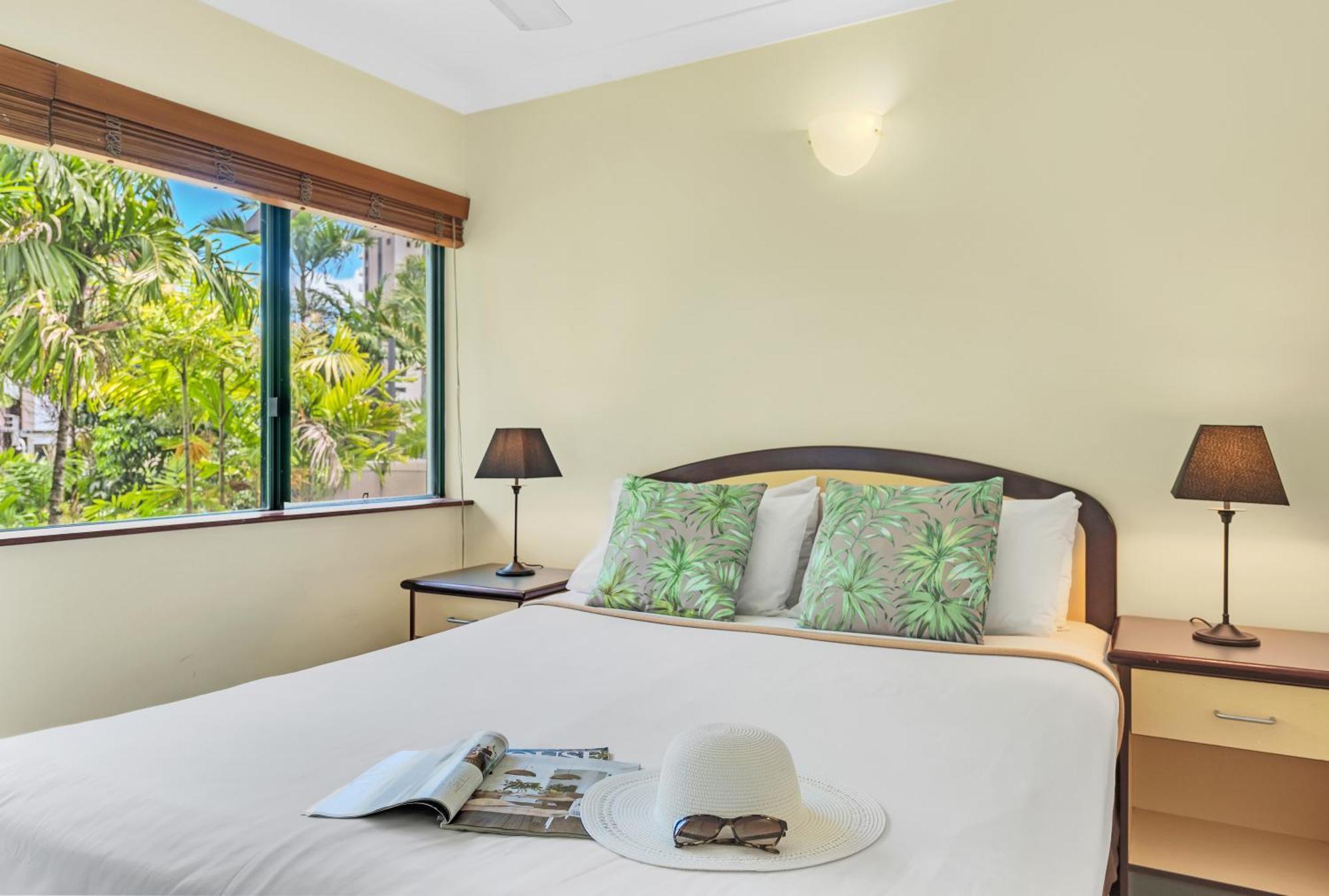 Bay Village Tropical Retreat & Aparthotel