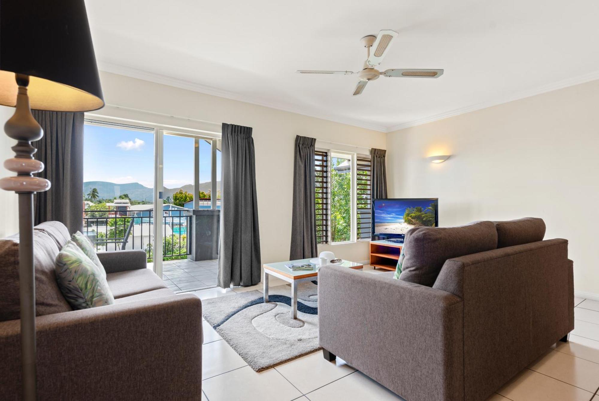 Bay Village Tropical Retreat & Aparthotel 3*