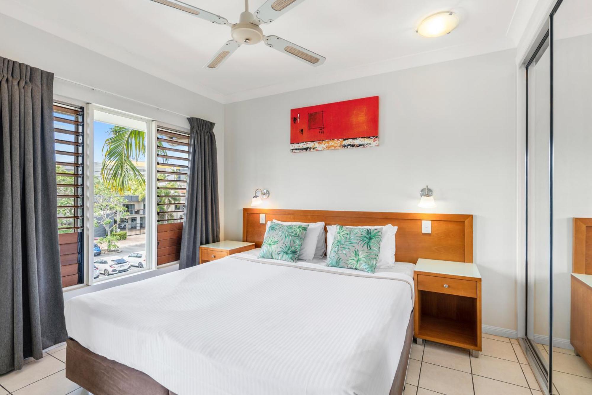 Aparthotel Bay Village Tropical Retreat & Cairns