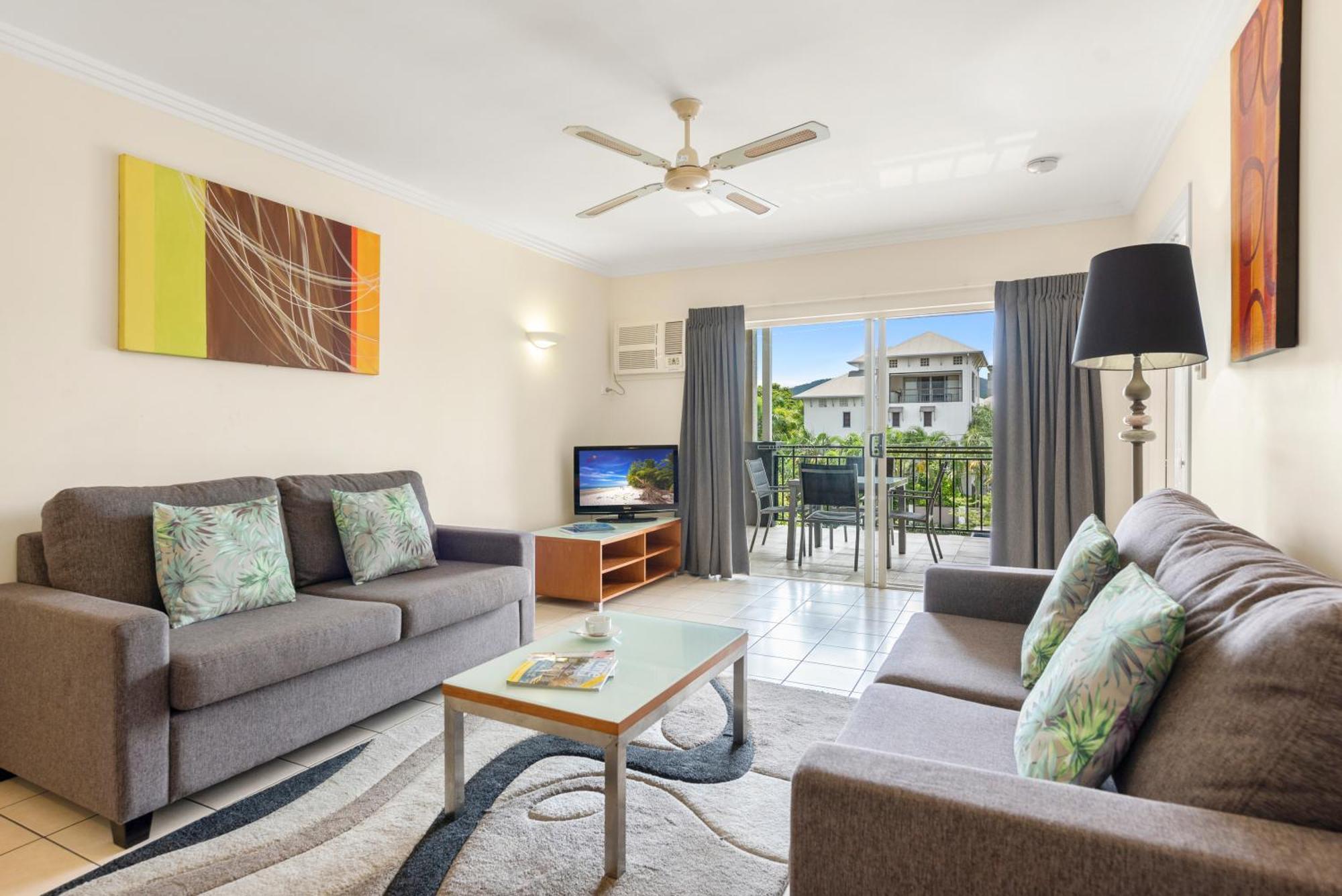 Aparthotel Bay Village Tropical Retreat & 3*