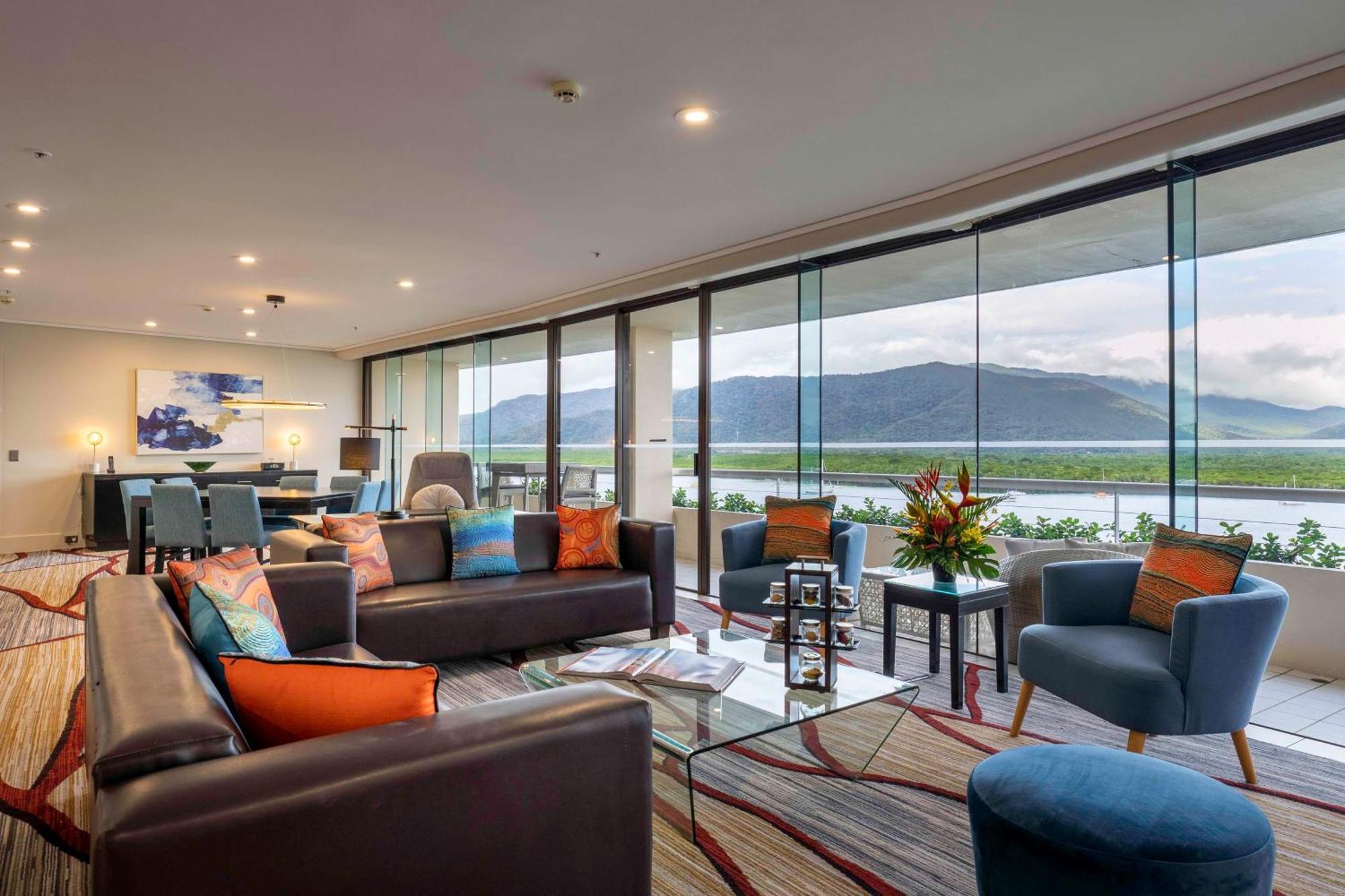 Hilton 5*
