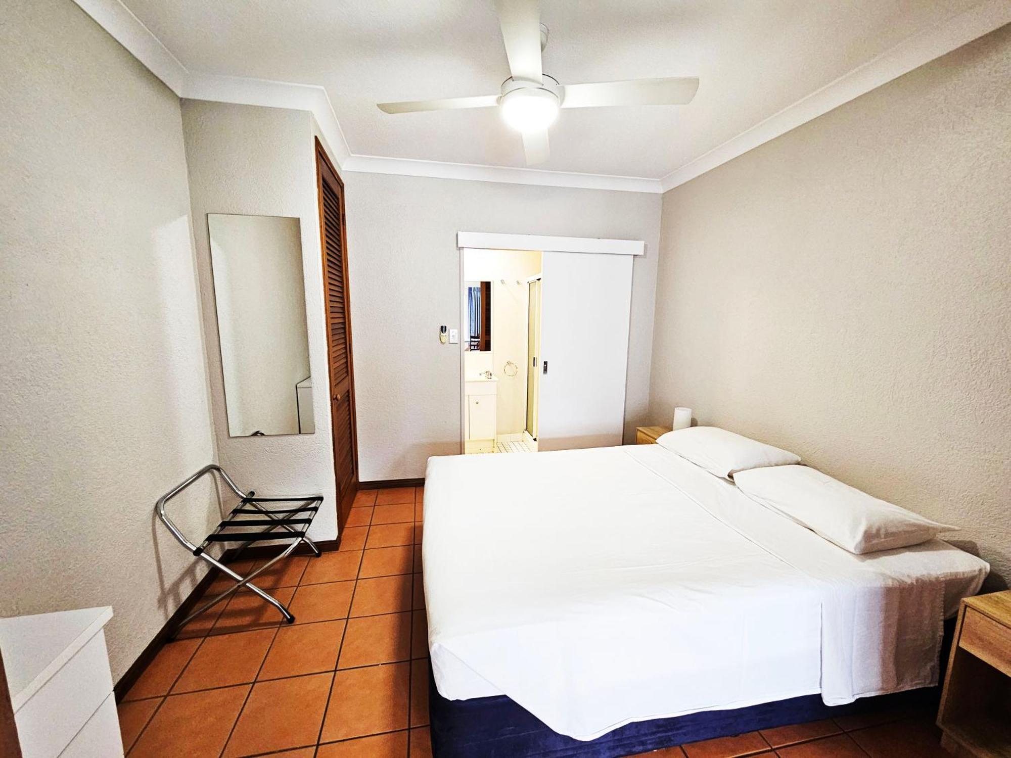 Aparthotel Royal Palm 3*